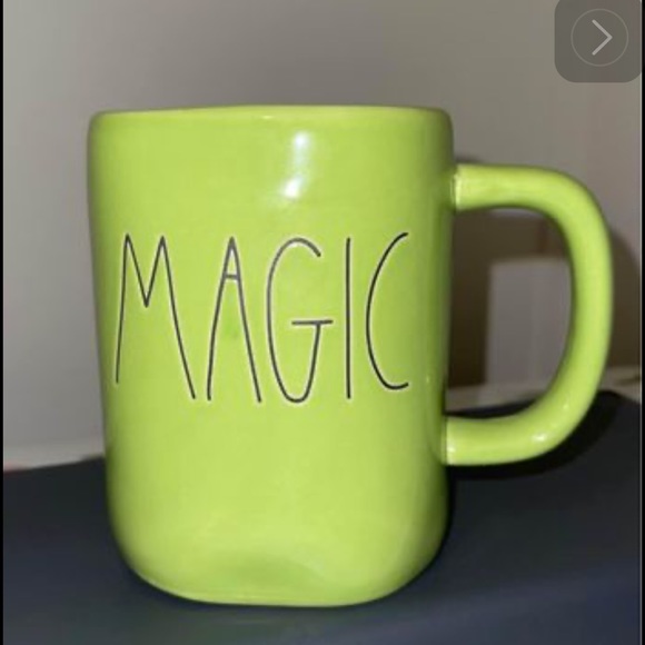 Rae Dunn Green MAGIC Mug - Picture 1 of 1